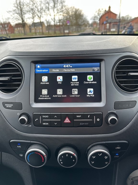 Used Hyundai i10 2019 for sale - 75570607: Photo 13