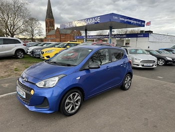 Used Hyundai i10 2019 for sale - 75570607: Photo