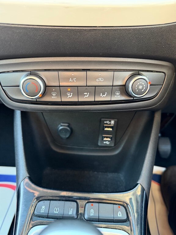 Used Vauxhall Crossland X 2020 for sale - 76415462: Photo 14