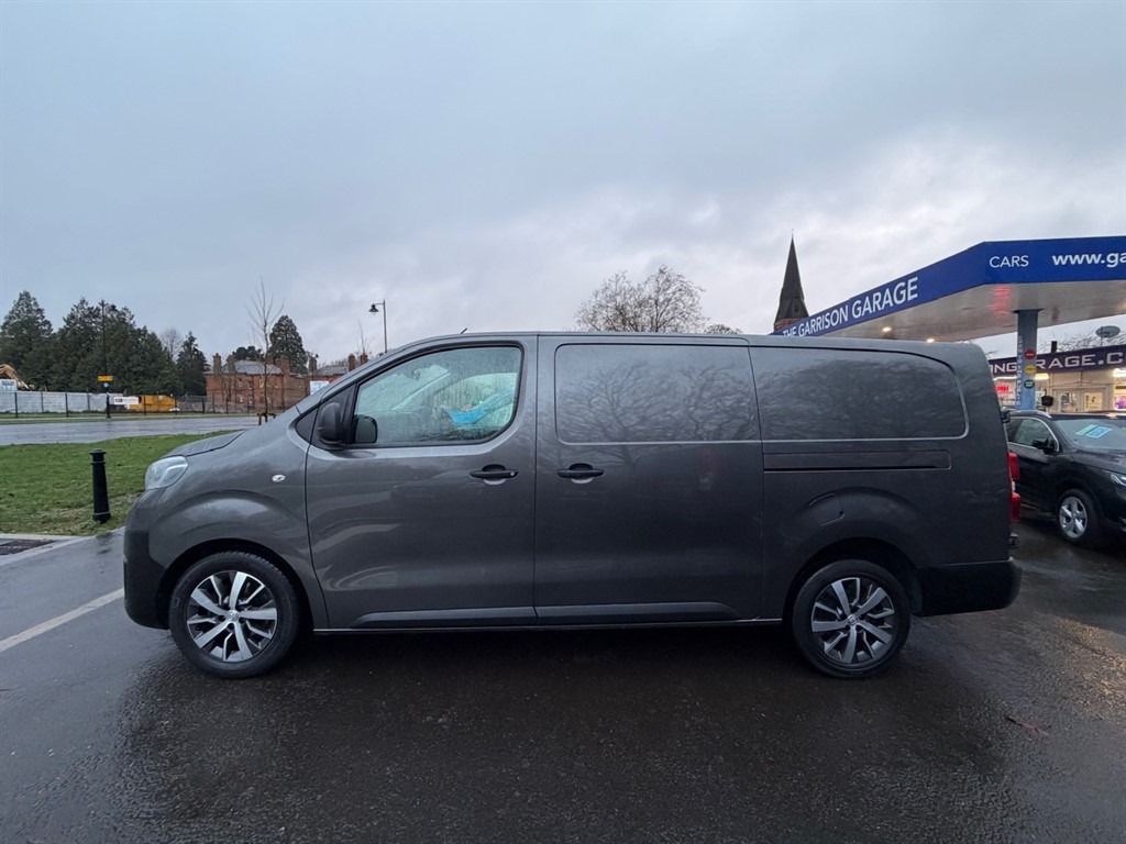 Used Toyota ProAce 2019 for sale - 77256658: Photo 2