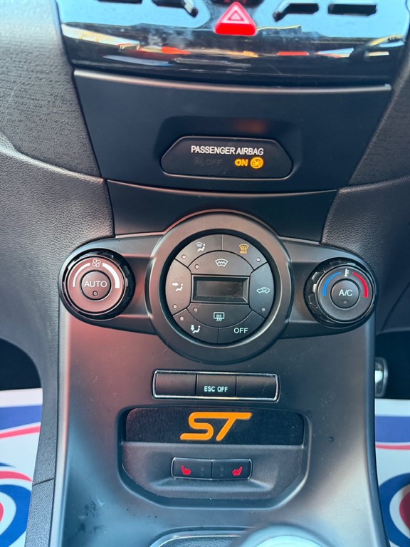 Used Ford Fiesta 2016 for sale - 77093025: Photo 12