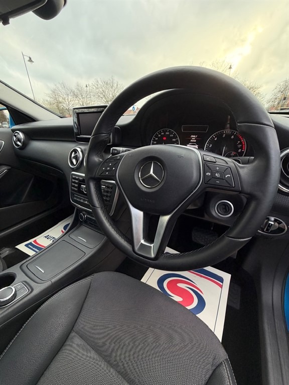 Used Mercedes-Benz A-Class 2015 for sale - 77462092: Photo 11