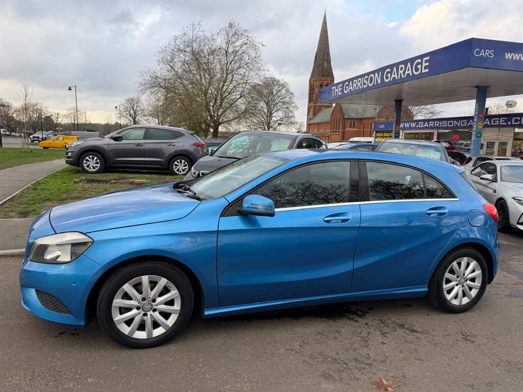 Used Mercedes-Benz A-Class 2015 for sale - 77462092: Photo 2