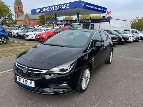 Used Vauxhall Astra 2017 for sale - 76324702: Photo 1