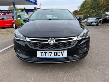 Used Vauxhall Astra 2017 for sale - 76324702: Photo 3