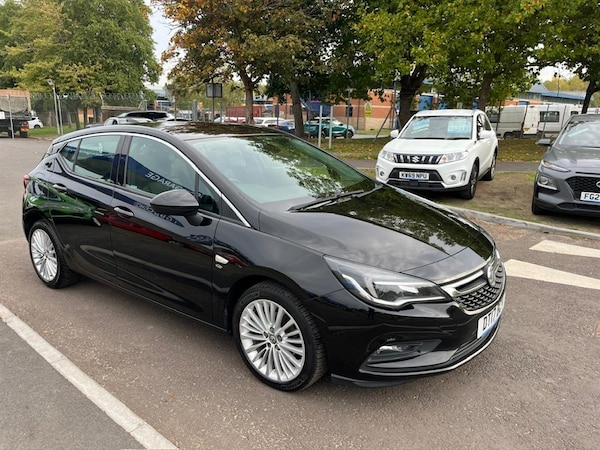 Used Vauxhall Astra 2017 for sale - 76324702: Photo 4