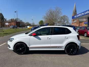 Used Volkswagen Polo 2017 for sale - 74098586: Photo