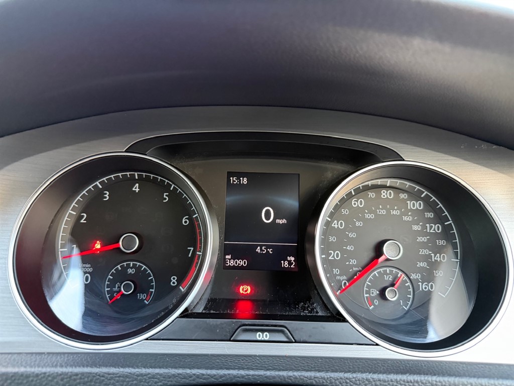 Used Volkswagen Golf 2015 for sale - 76684495: Photo 11