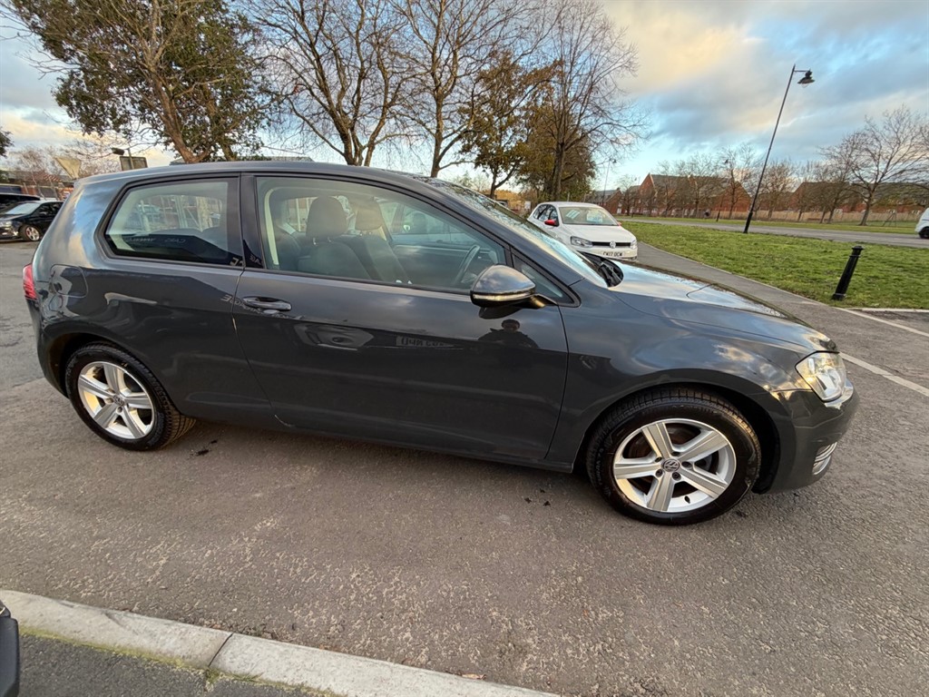 Used Volkswagen Golf 2015 for sale - 76684495: Photo 5