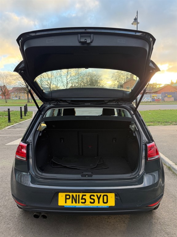 Used Volkswagen Golf 2015 for sale - 76684495: Photo 7