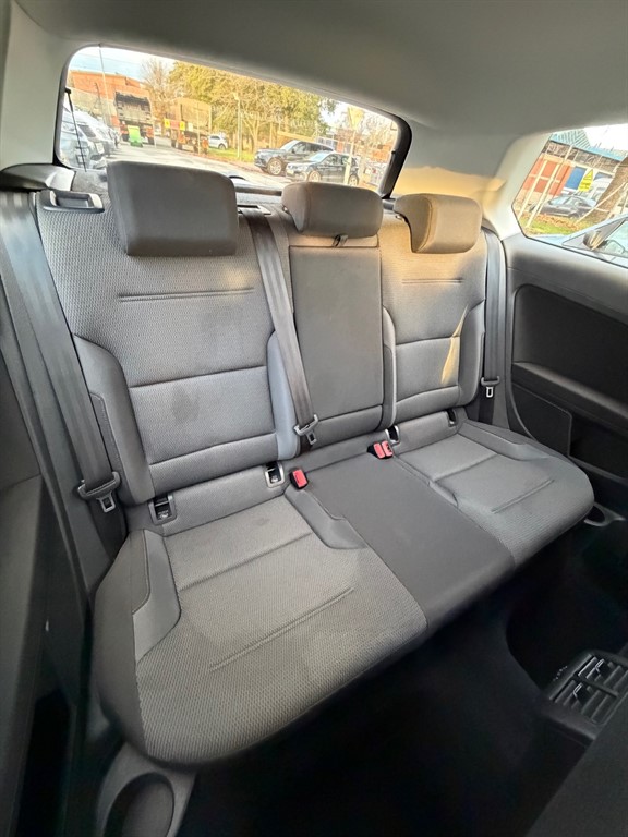 Used Volkswagen Golf 2015 for sale - 76684495: Photo 8