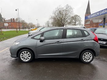Used Honda Jazz 2019 for sale - 76722453: Photo