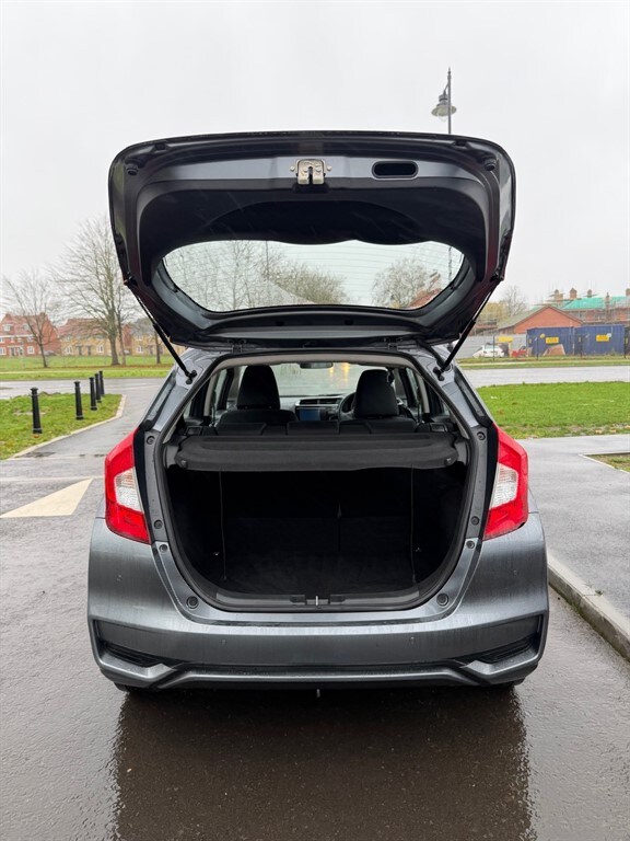 Used Honda Jazz 2019 for sale - 76722453: Photo 8