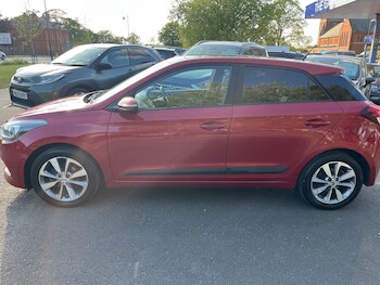 Used Hyundai i20 2015 for sale - 78393050: Photo