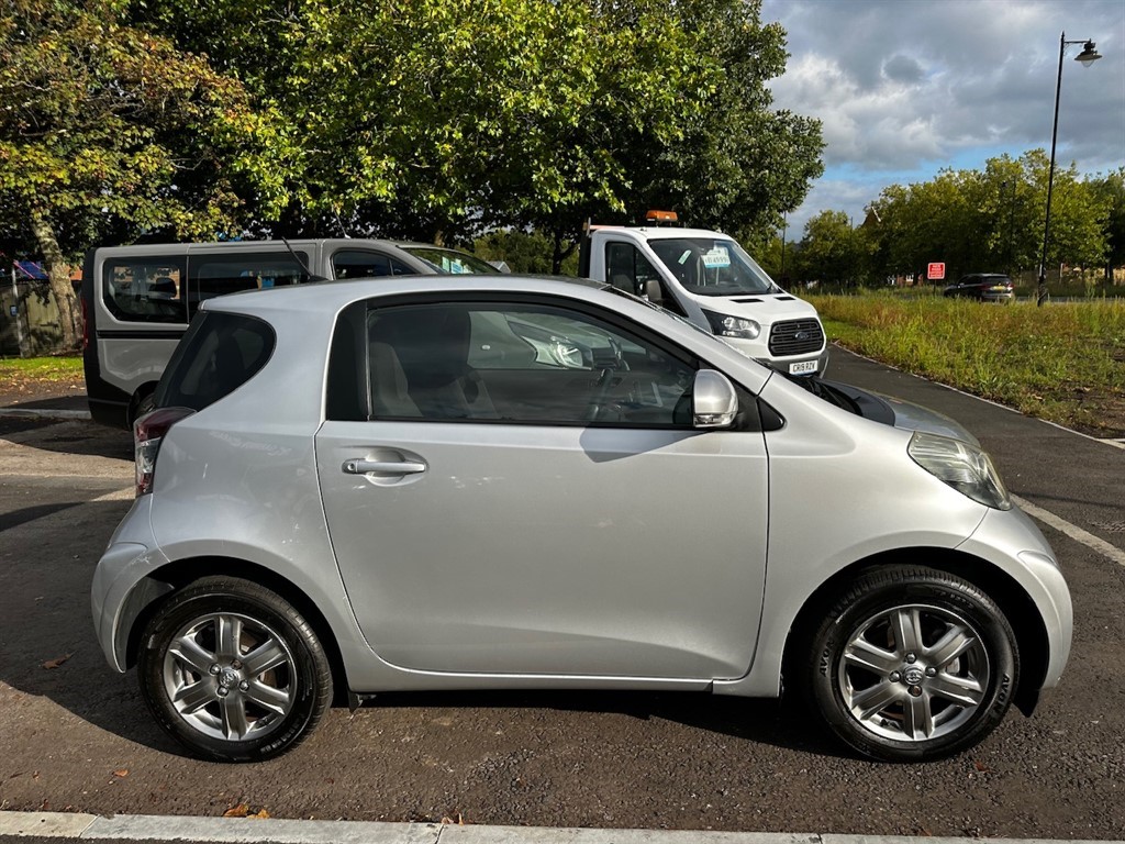 Used Toyota IQ 2009 for sale - 76332357: Photo 5
