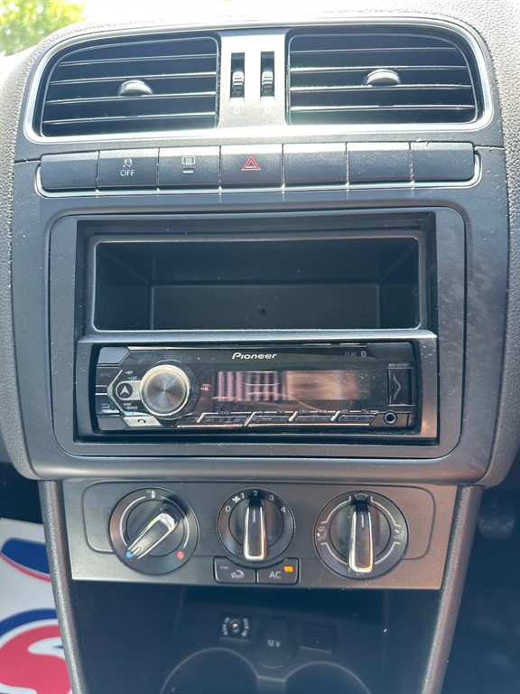 Used Volkswagen Polo 2012 for sale - 76410157: Photo 11