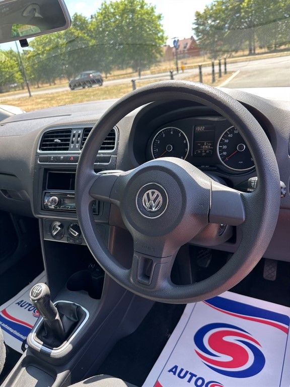 Used Volkswagen Polo 2012 for sale - 76410157: Photo 8