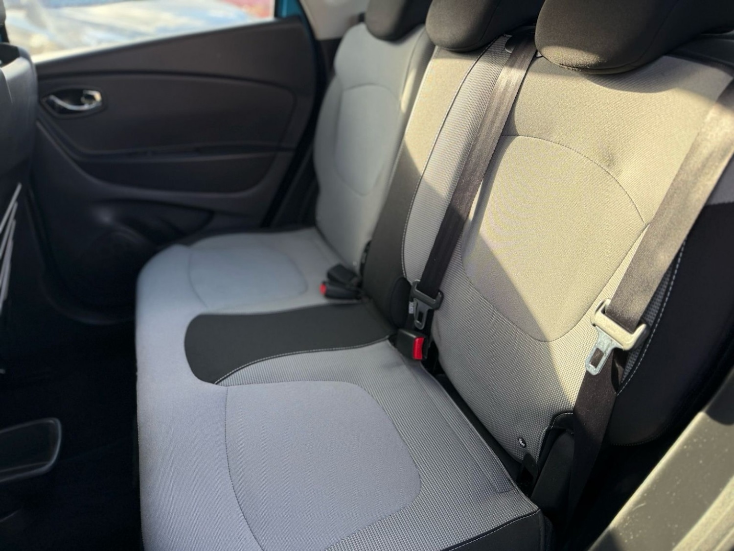 Used Renault Captur 2014 for sale - 77938079: Photo 12