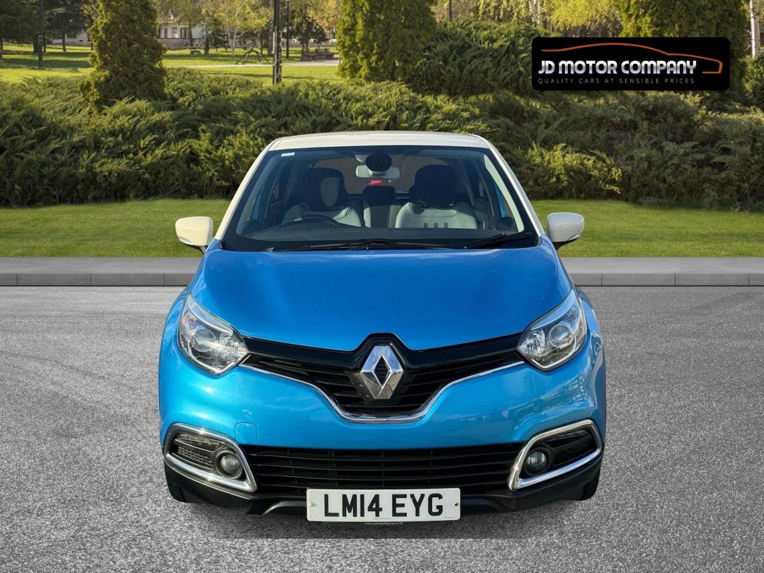 Used Renault Captur 2014 for sale - 77938079: Photo 2