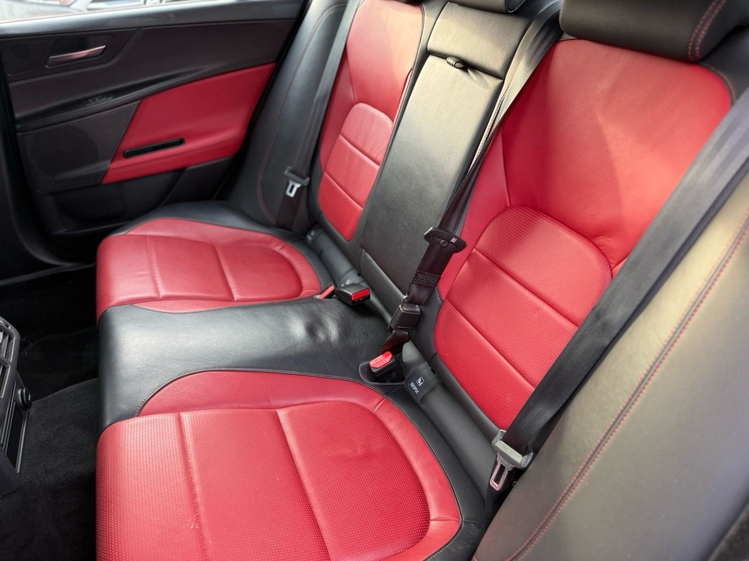 Used Jaguar XE 2016 for sale - 78004545: Photo 11