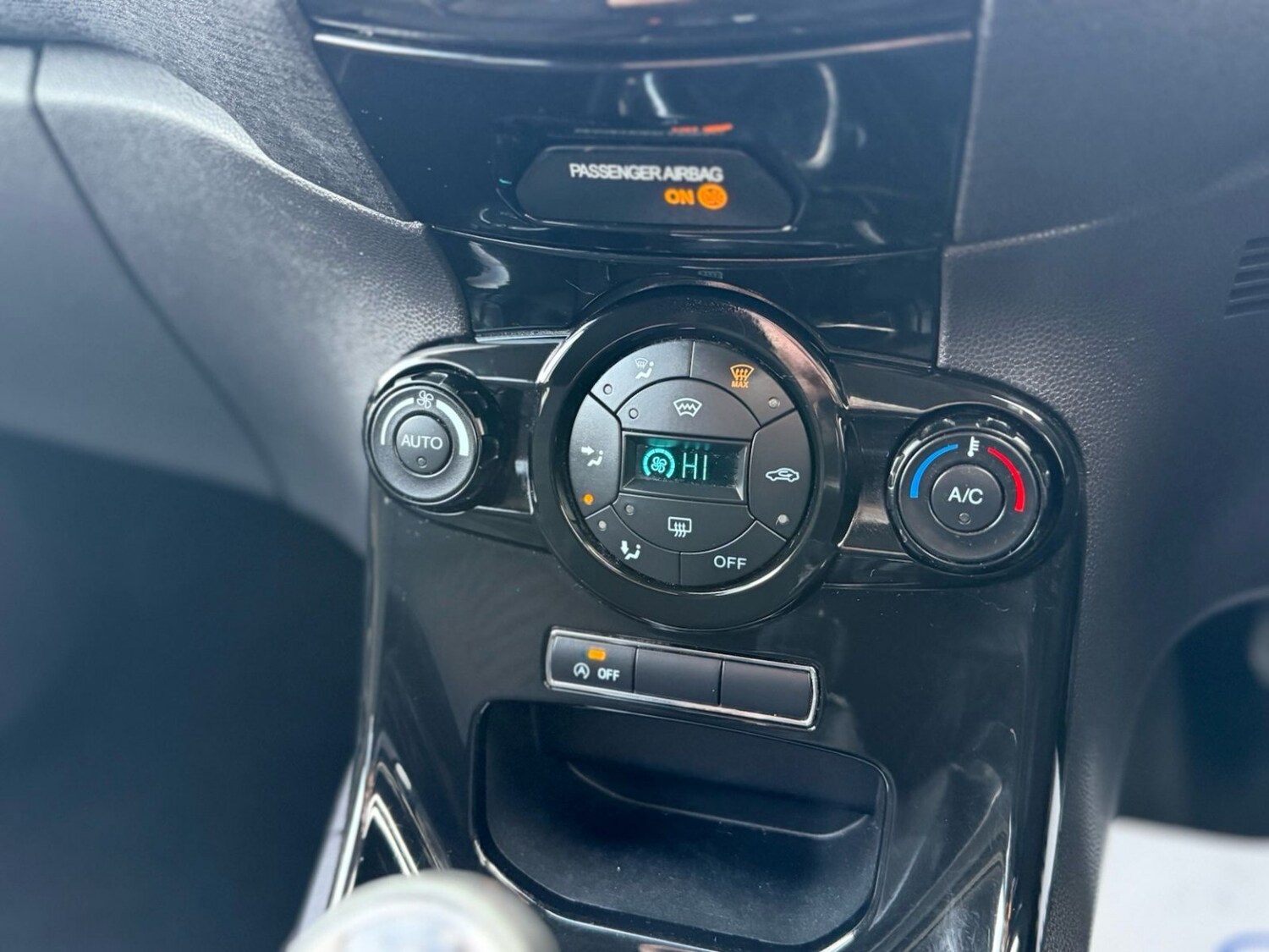 Used Ford Fiesta 2014 for sale - 77844964: Photo 18