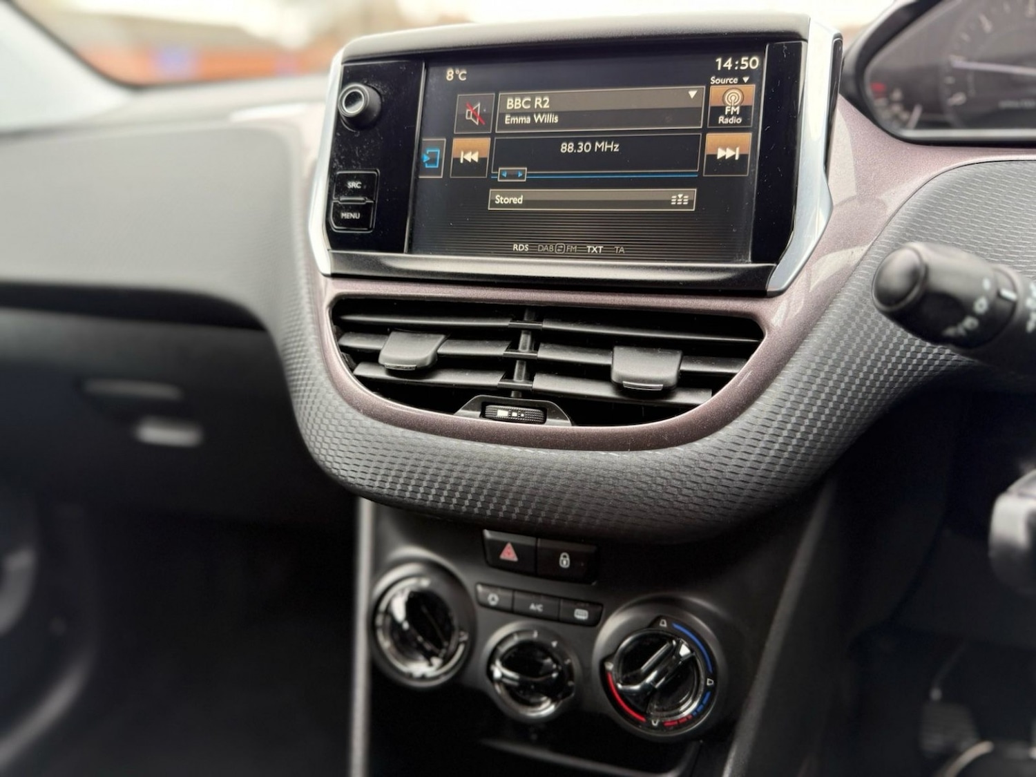 Used Peugeot 2008 2015 for sale - 77837010: Photo 16