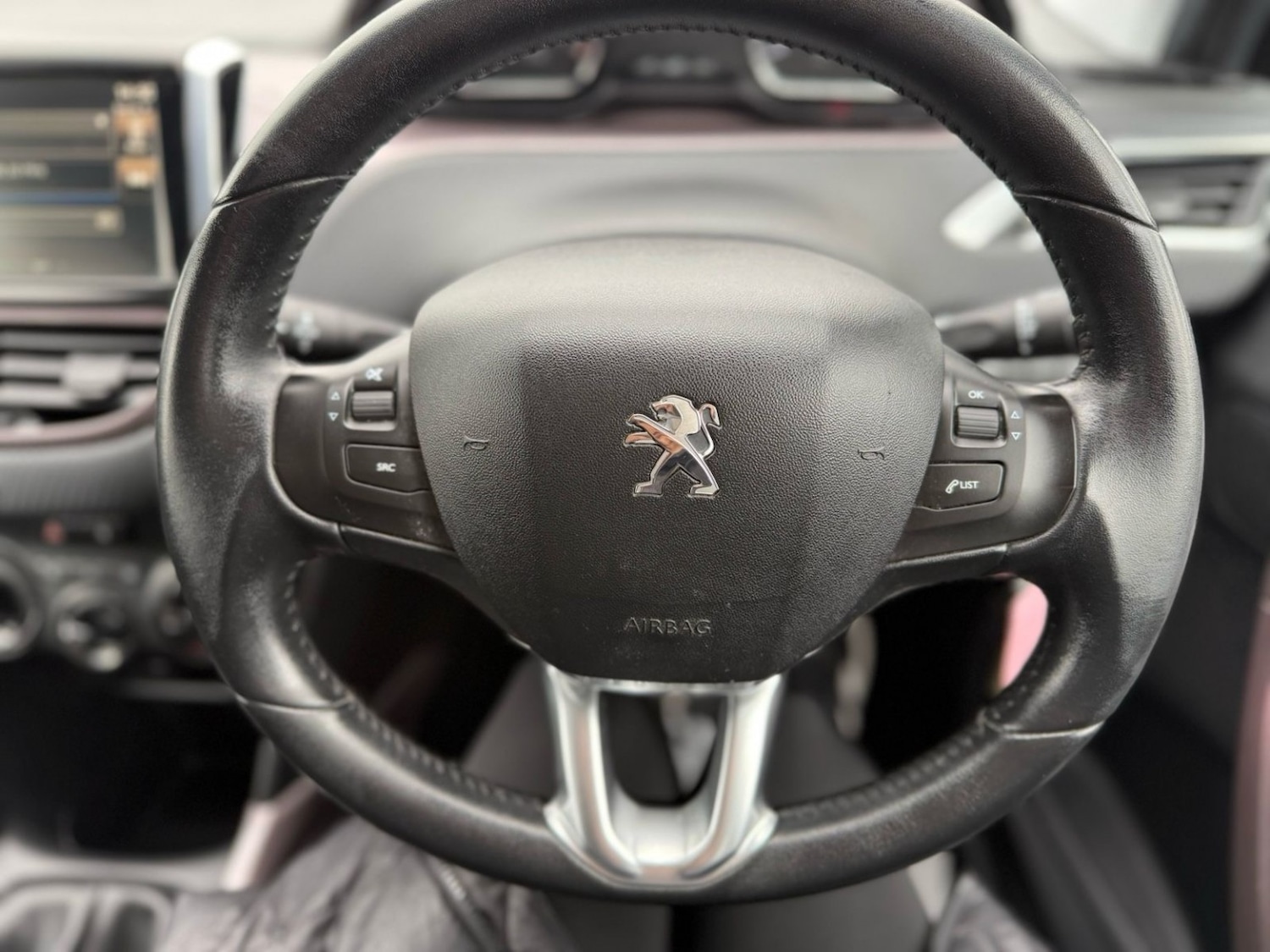 Used Peugeot 2008 2015 for sale - 77837010: Photo 18