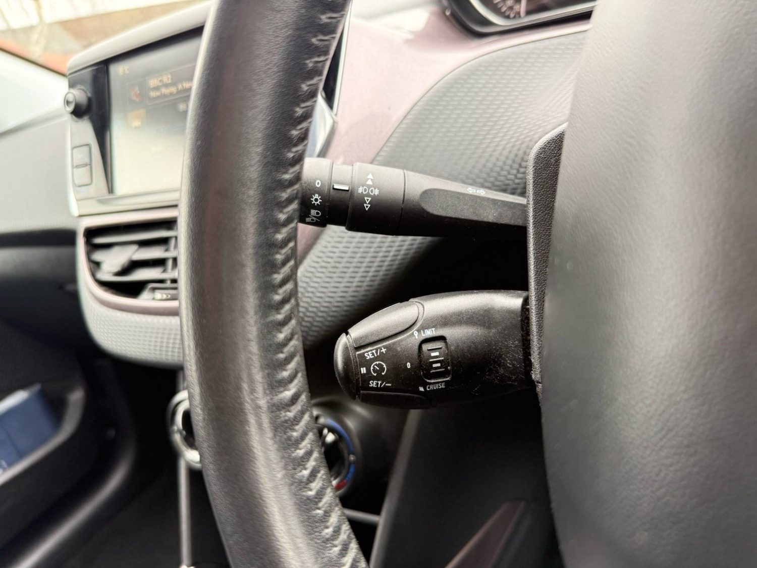 Used Peugeot 2008 2015 for sale - 77837010: Photo 19