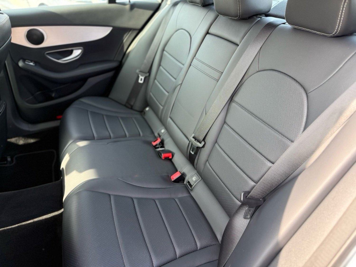 Used Mercedes-Benz C Class 2018 for sale - 78053348: Photo 16