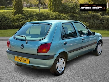Used Ford Fiesta 2000 for sale - 79277746: Photo