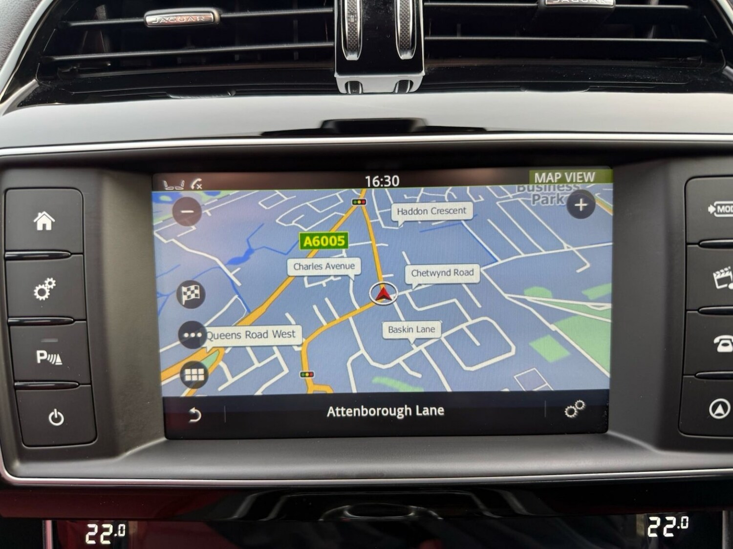 Used Jaguar XE 2016 for sale - 78053280: Photo 14