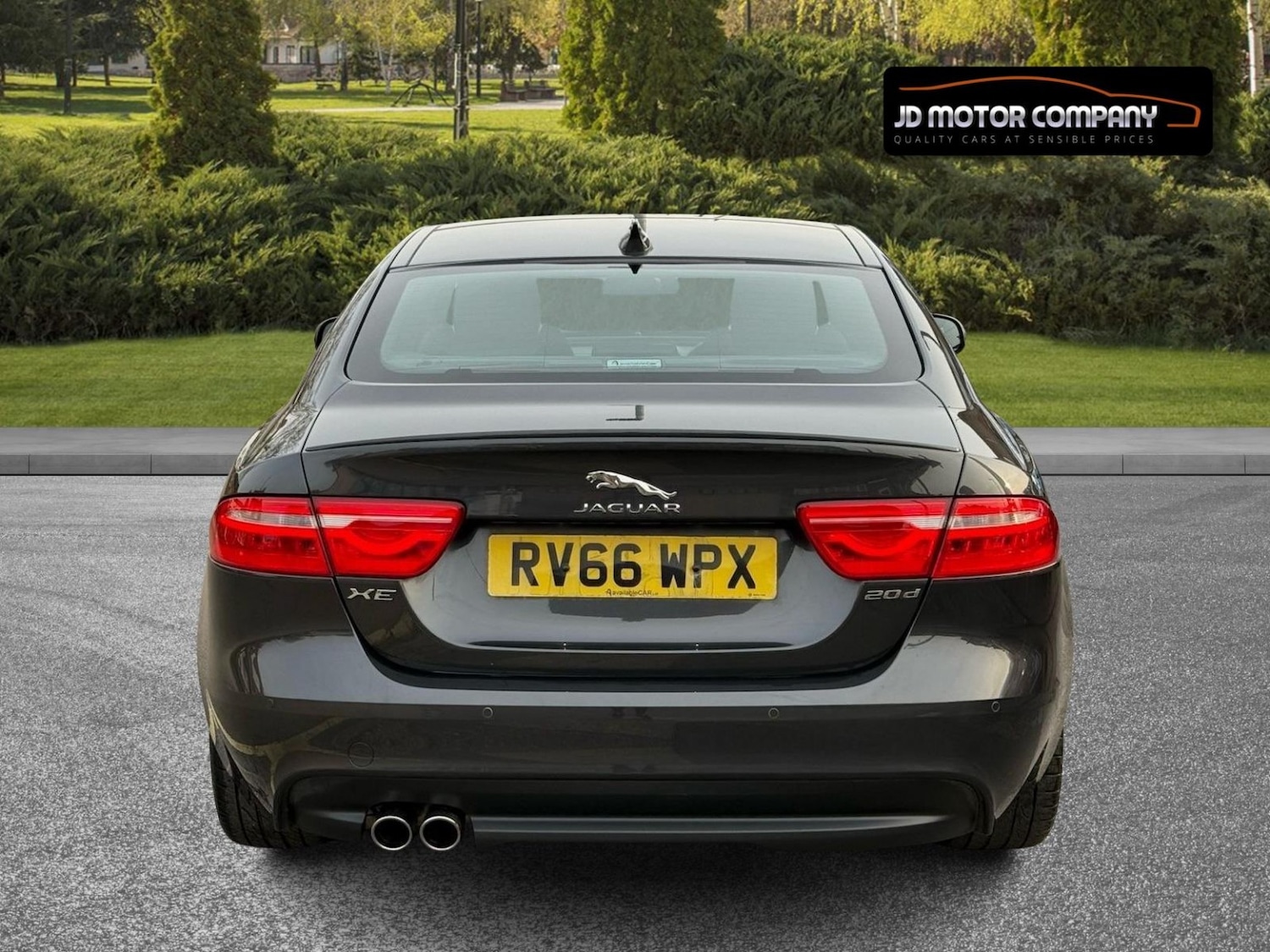 Used Jaguar XE 2016 for sale - 78053280: Photo 5