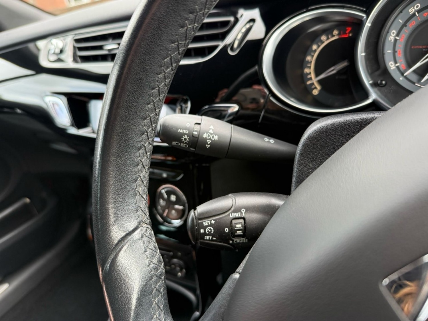 Used Citroen DS3 2014 for sale - 77968654: Photo 16