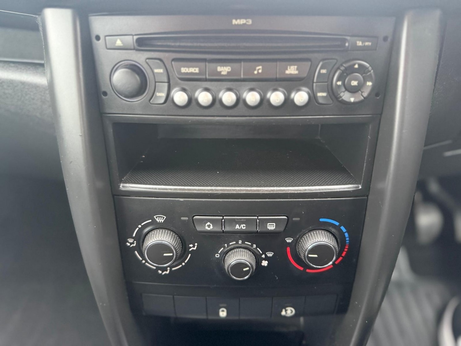 Used Peugeot 207 2009 for sale - 78018269: Photo 16