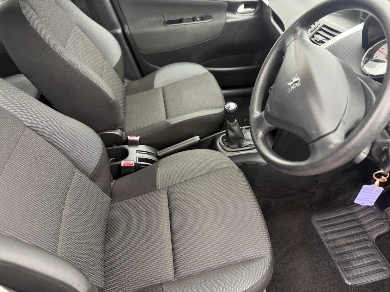 Used Peugeot 207 2009 for sale - 78018269: Photo 7