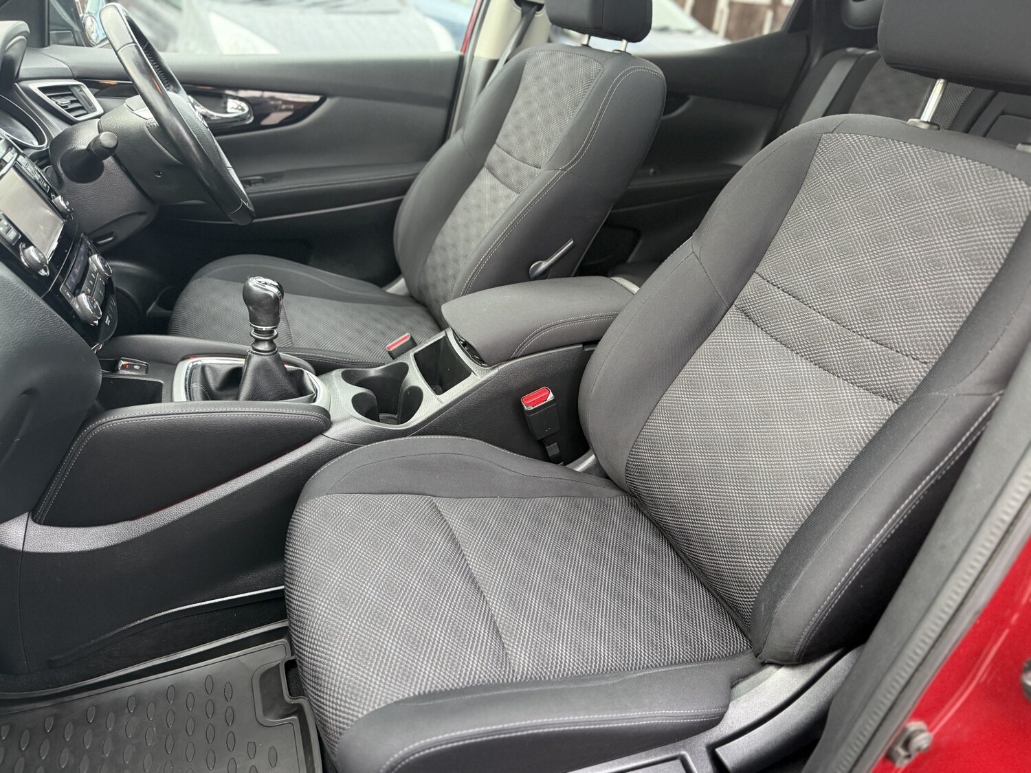 Used Nissan Qashqai 2017 for sale - 78053283: Photo 10