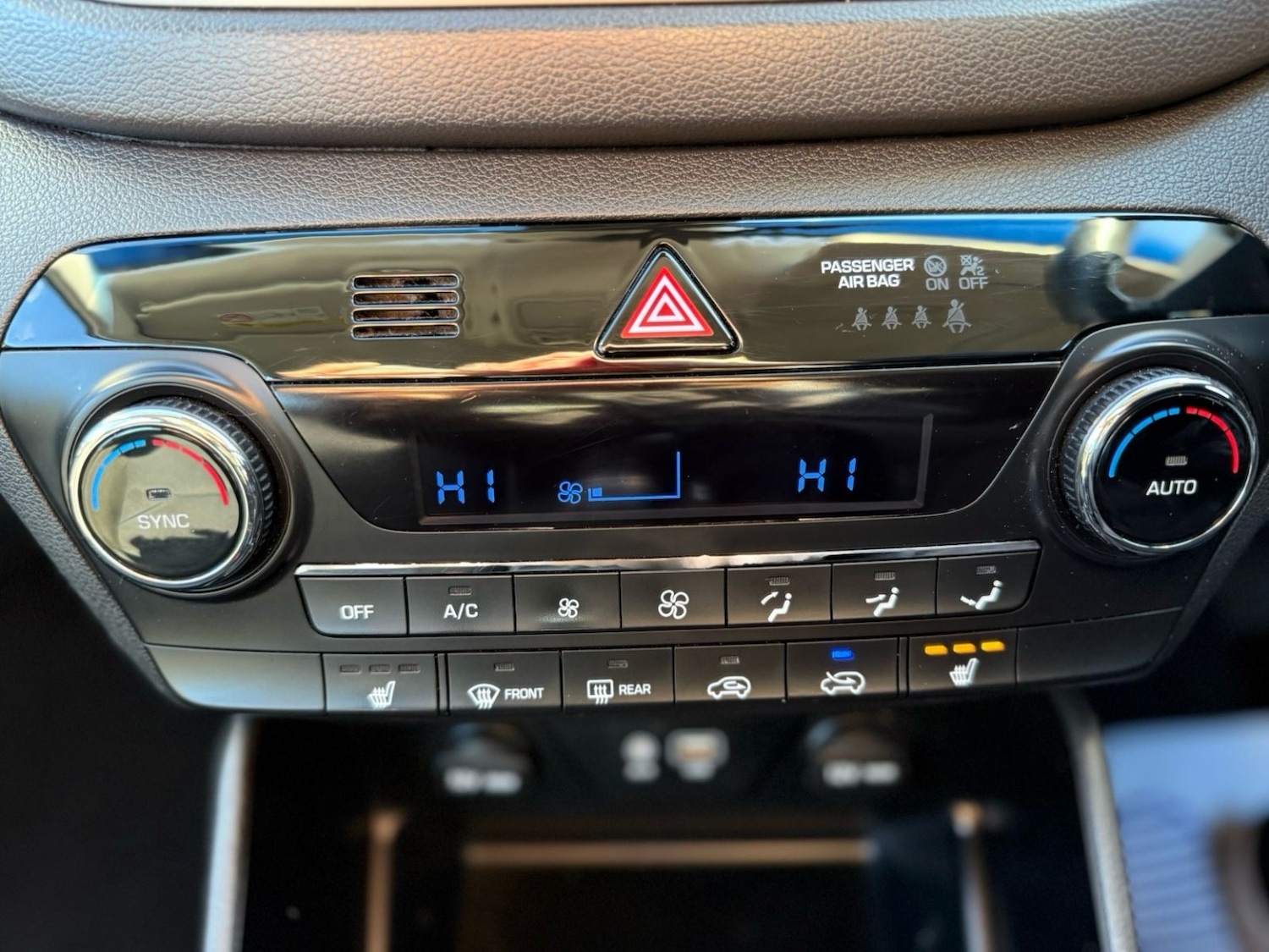 Used Hyundai TUCSON 2018 for sale - 77937869: Photo 19