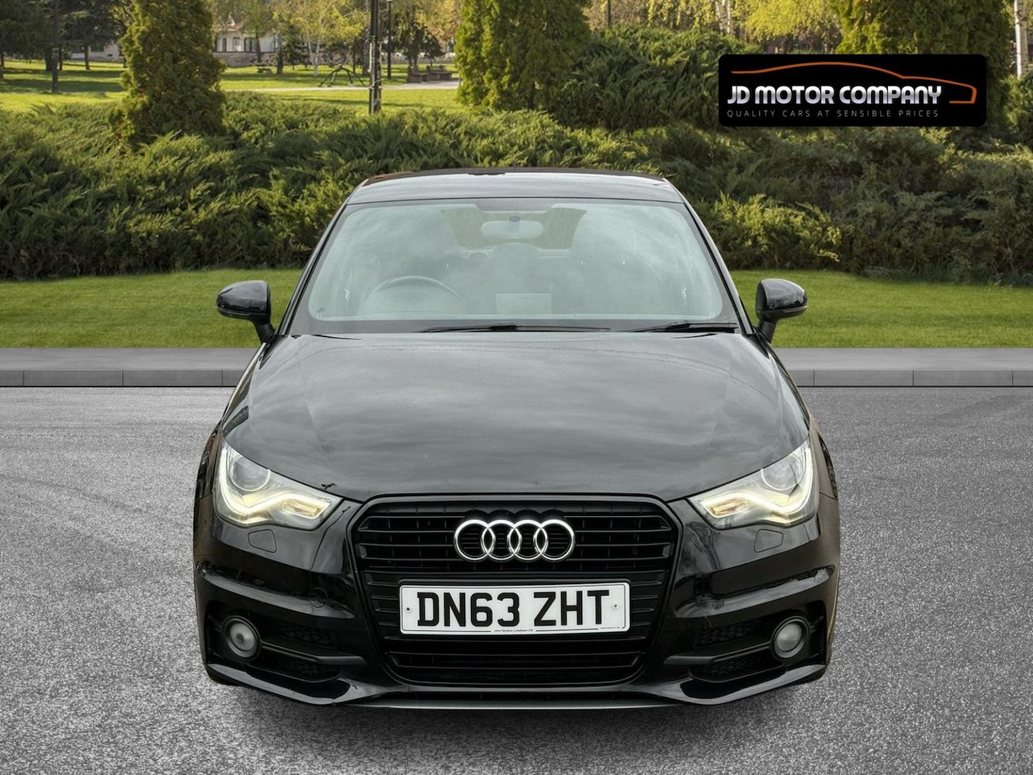 Used Audi A1 2013 for sale - 77844893: Photo 2