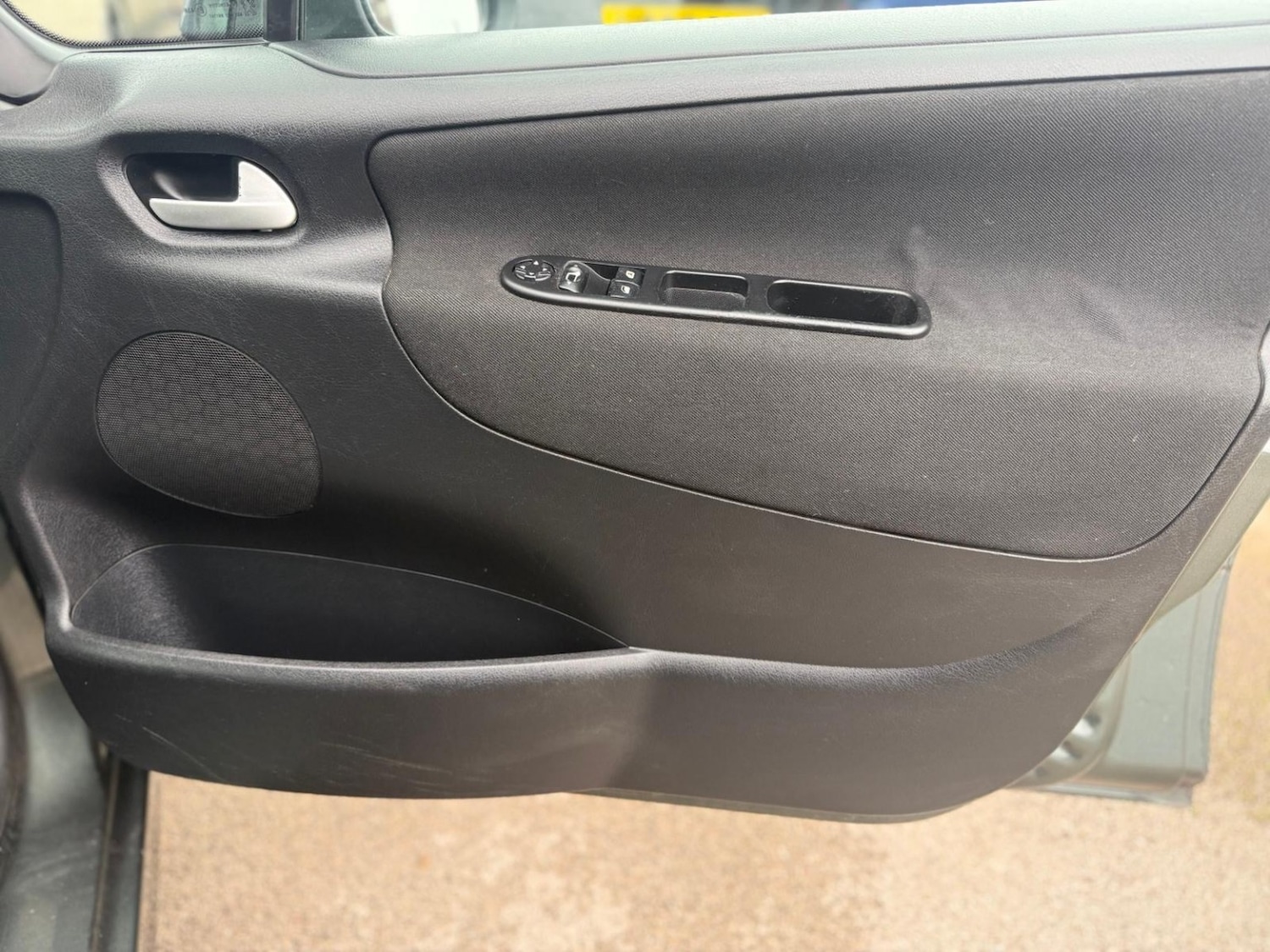 Used Peugeot 207 2009 for sale - 77836904: Photo 8