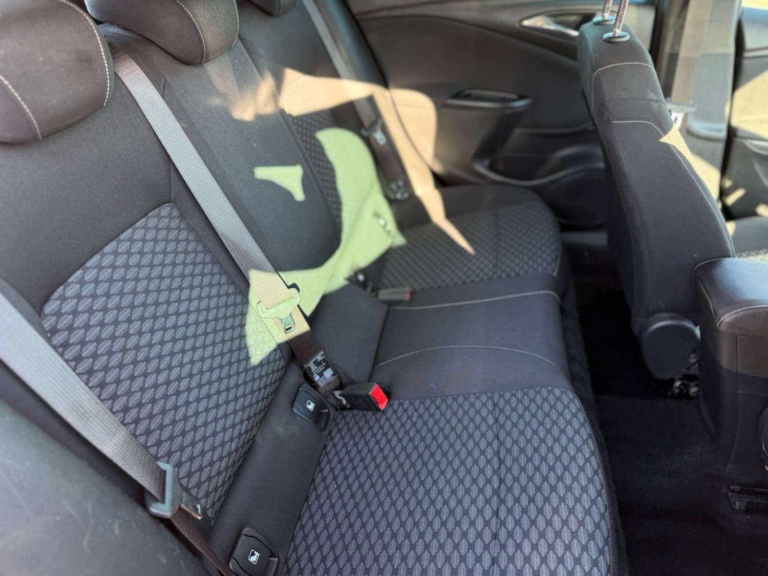 Used Vauxhall Astra 2018 for sale - 77991647: Photo 13