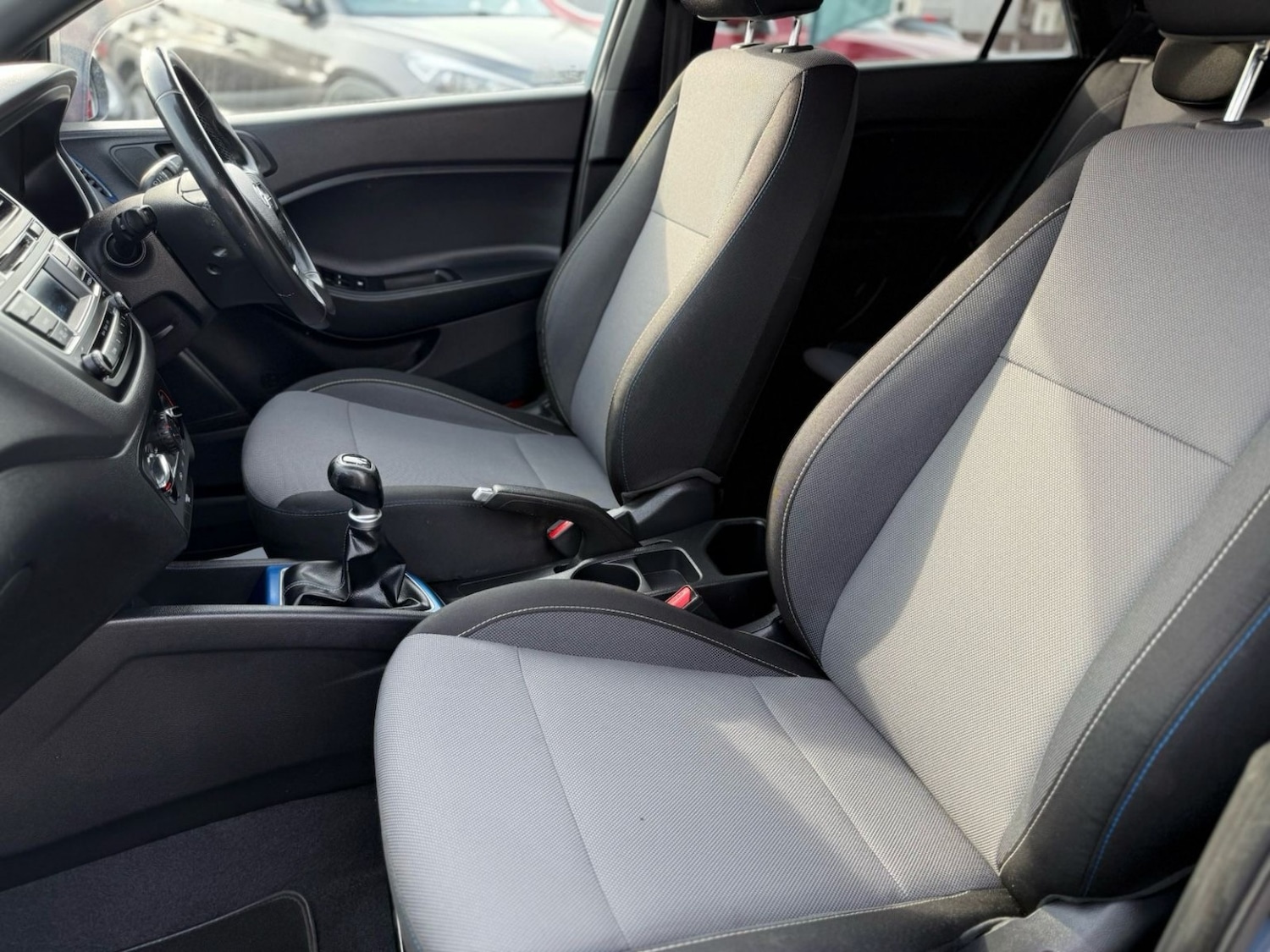 Used Hyundai i20 2016 for sale - 77991626: Photo 9