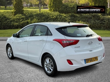 Used Hyundai i30 2016 for sale - 77991649: Photo