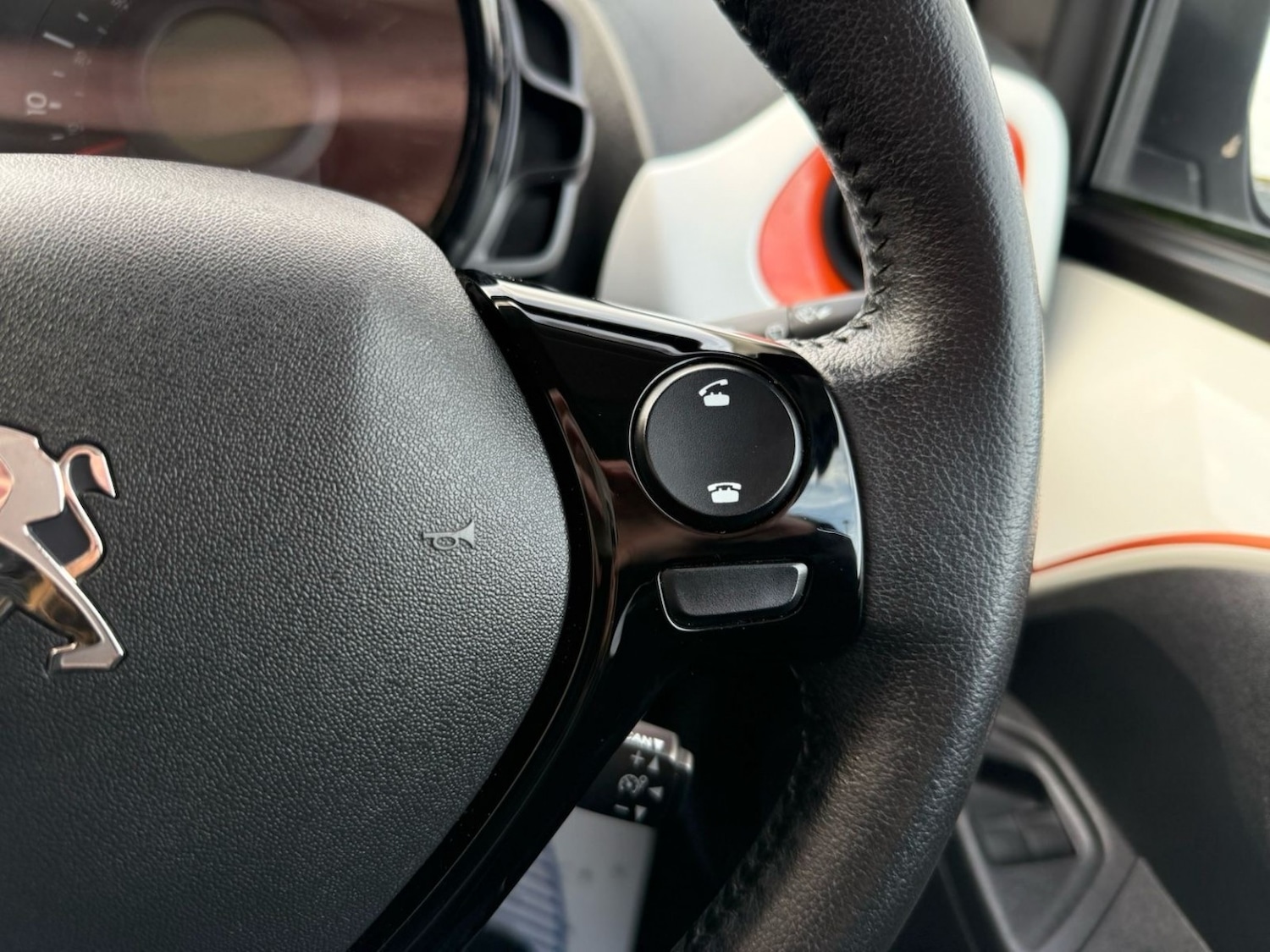 Used Peugeot 108 2017 for sale - 77836820: Photo 23