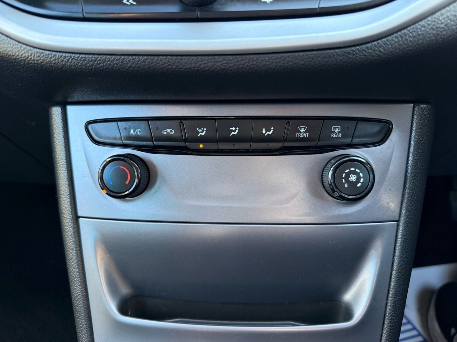 Used Vauxhall Astra 2018 for sale - 78053284: Photo 18