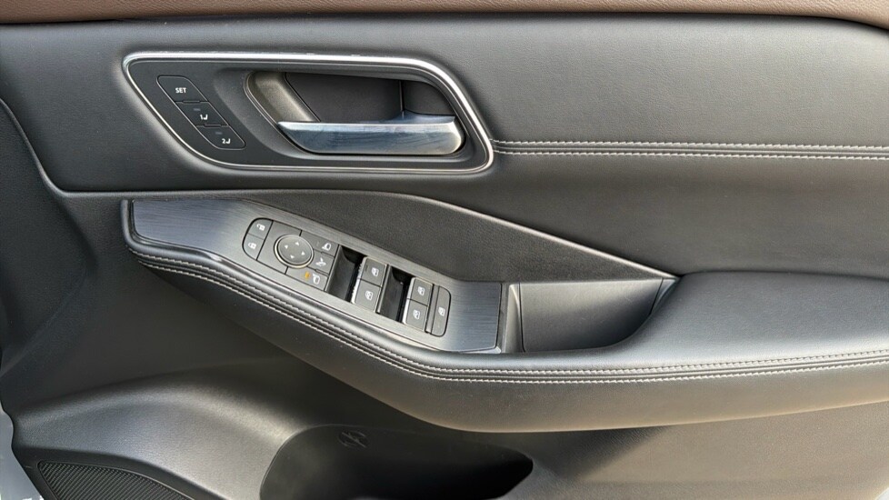 Used Nissan X-Trail 2023 for sale - 76312097: Photo 31