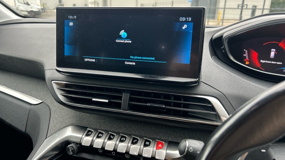 Used Peugeot 5008 2022 for sale - 76104087: Photo 35