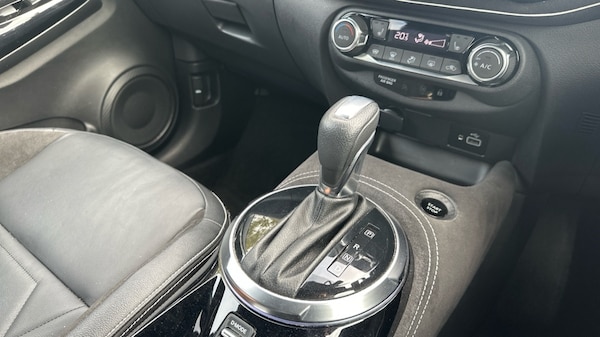 Used Nissan Juke 2023 for sale - 76244418: Photo 31
