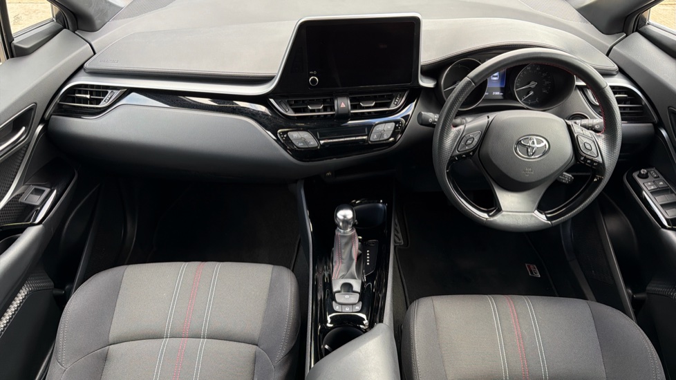 Used Toyota C-HR 2023 for sale - 76338918: Photo 11