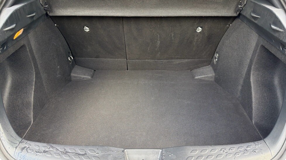 Used Toyota C-HR 2023 for sale - 76338918: Photo 15