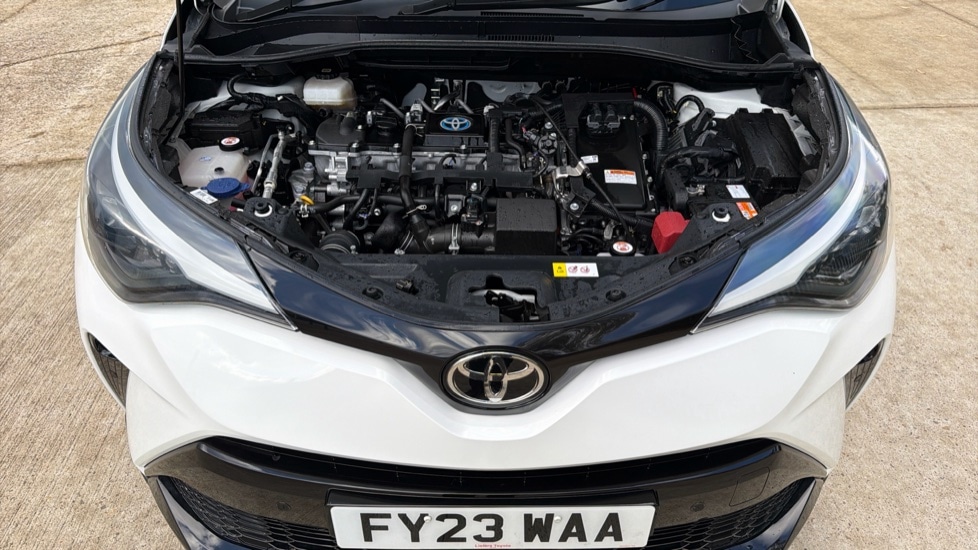 Used Toyota C-HR 2023 for sale - 76338918: Photo 16